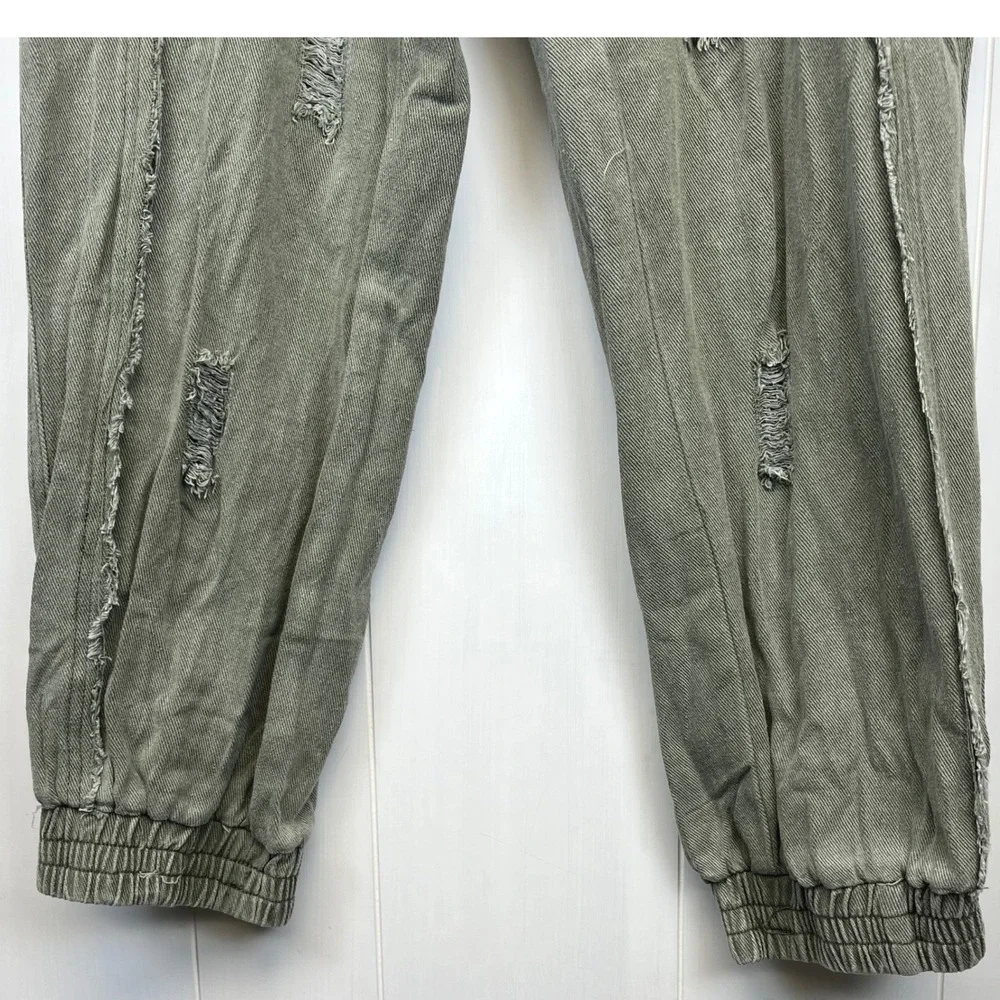 POL Elliot Joggers Small Crochet Lace Distressed Cargo Patch Pants Boho Festival